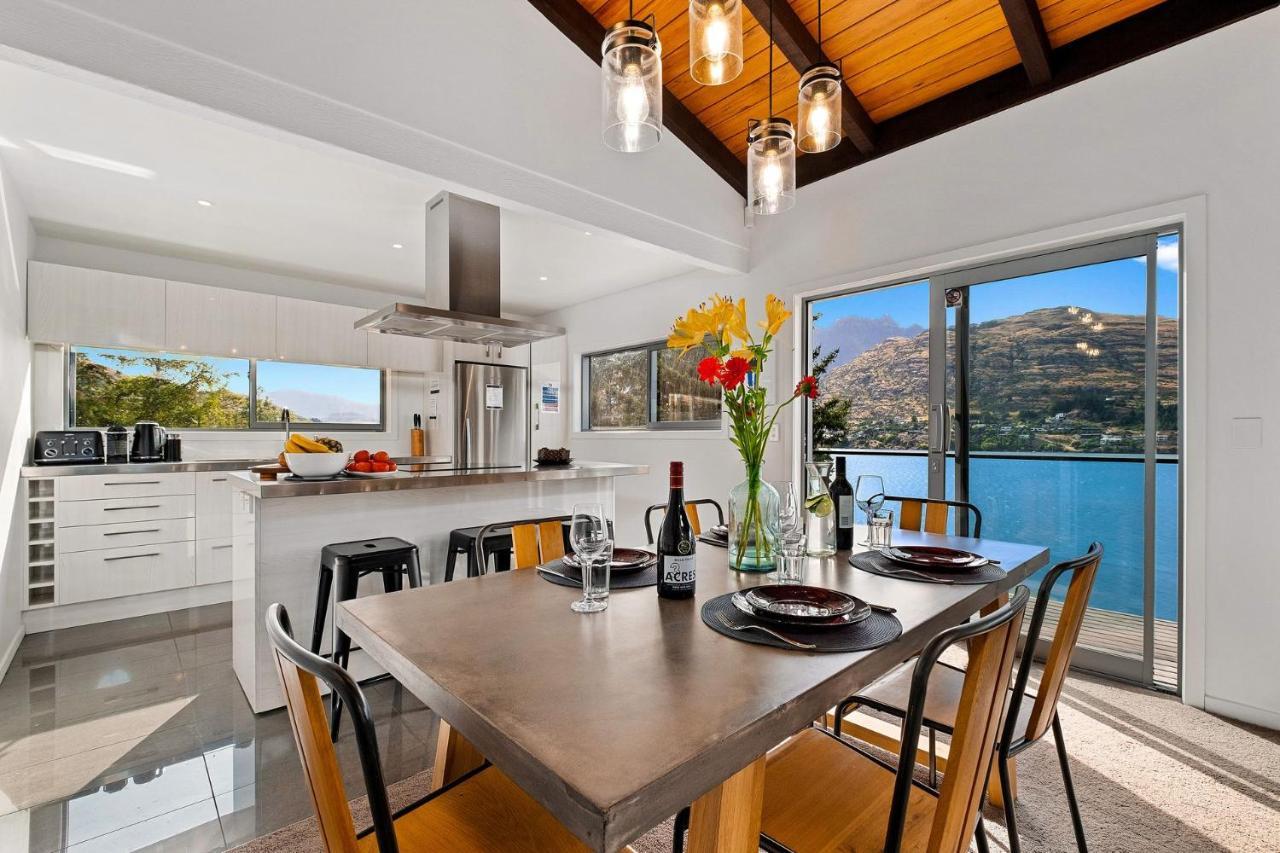 Queenstown Lakefront Dream 4 Bed Extérieur photo