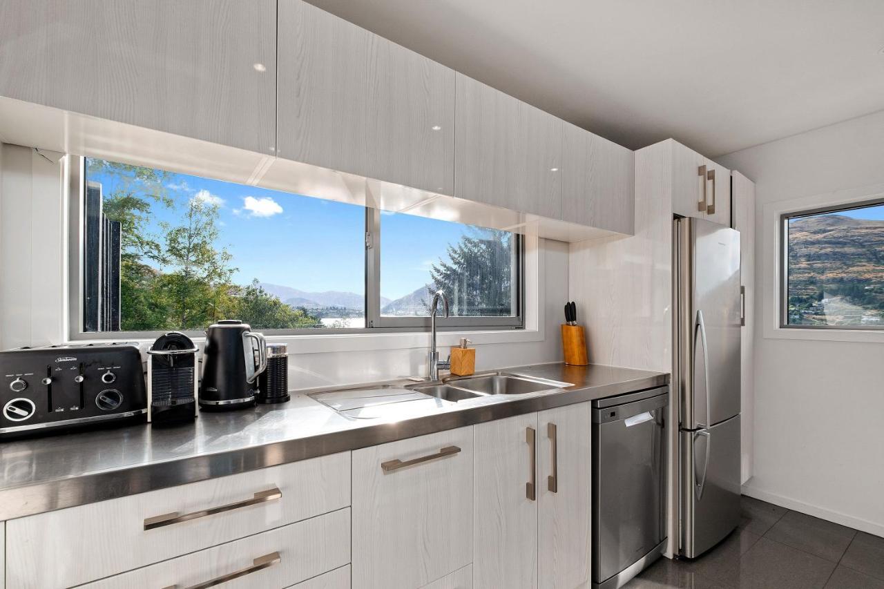 Queenstown Lakefront Dream 4 Bed Extérieur photo
